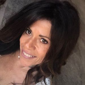Meet your Posher, Sonia